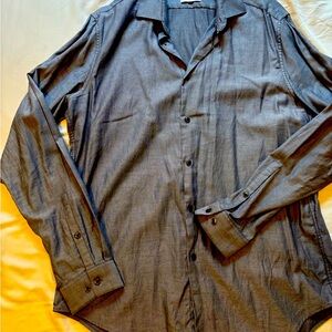 🚨2 for $12🚨Bluish-Gray Button-Up Shirt